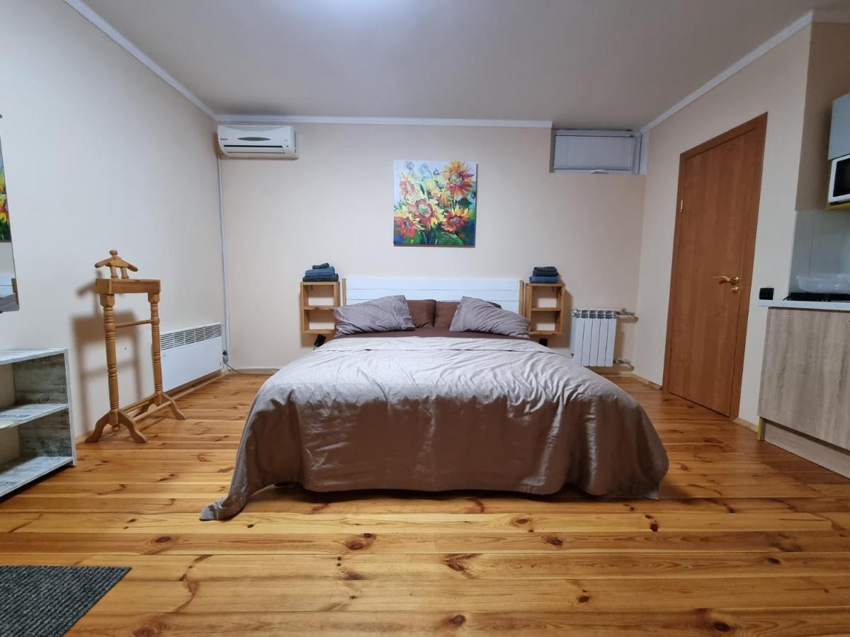 Artapartments-Center チェルニーヒウ エクステリア 写真